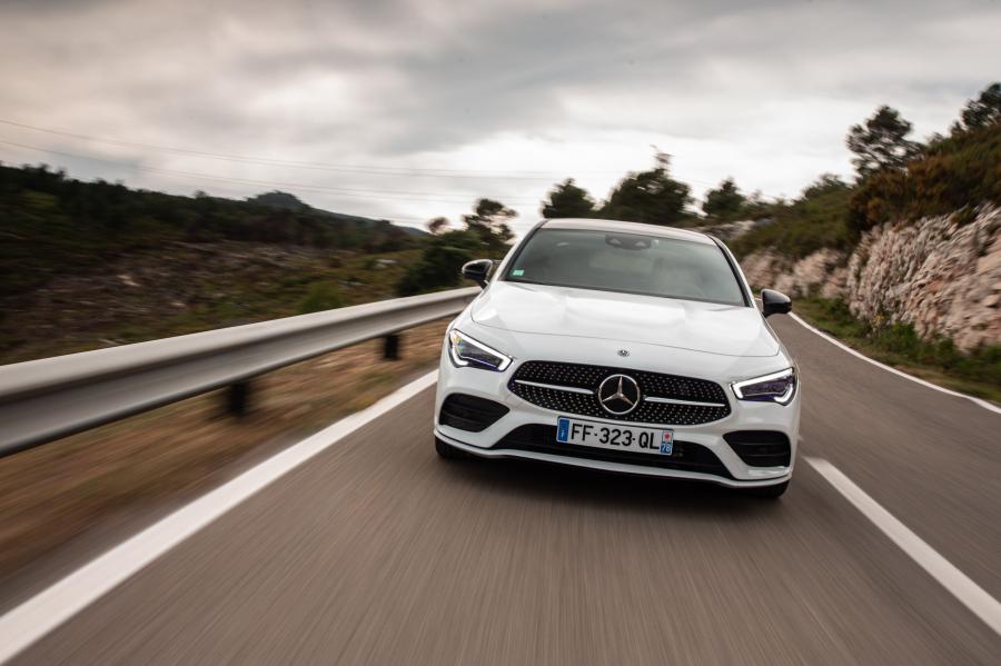  Mercedes-Benz CLA180 d AMG Line 2019 года  (WW) (фото 5 из 28)